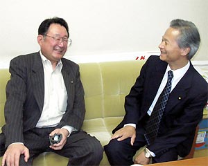 羽場頼三郎さん