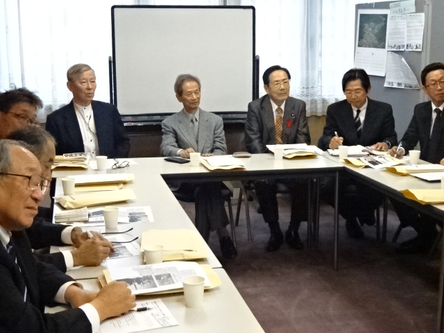 県日中評議会