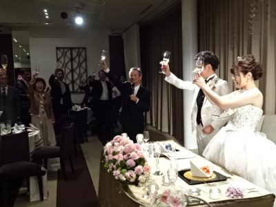 尾上君ら結婚に乾杯！