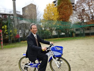 ももちゃんの自転車に乗って